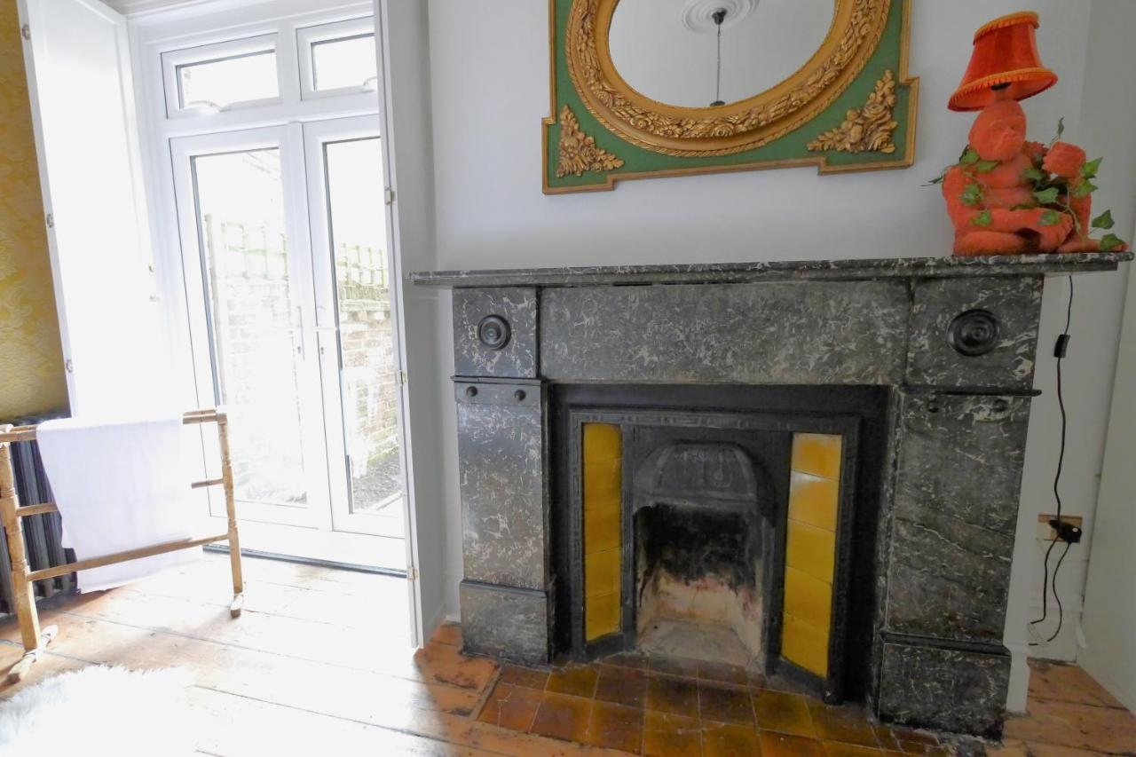 Quirky Spacious Ground Floor Victorian Garden Flat Worthing Ngoại thất bức ảnh